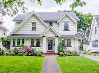 90 Elmcroft Rd, Rochester, NY 14609