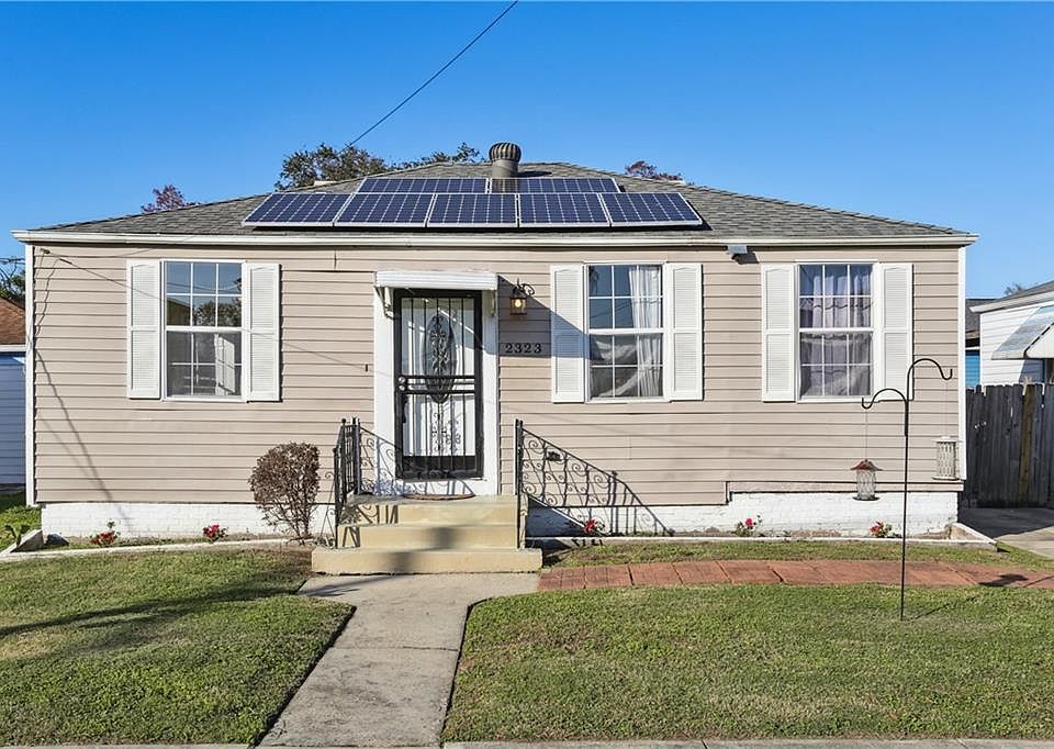 1st image of 2323 Madrid St