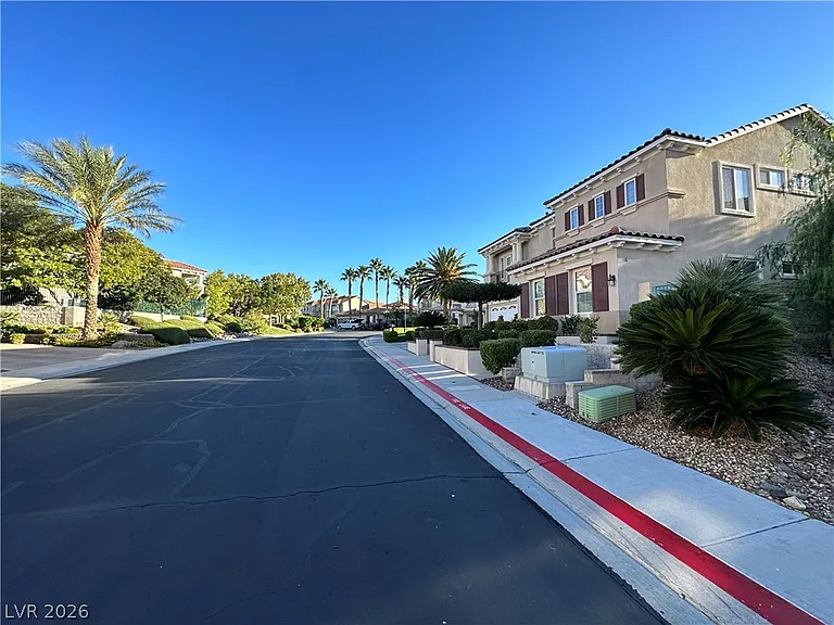 1211 Martini Dr — Photo 41
