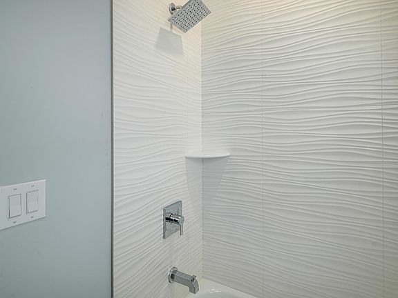 4th image of 1428 S 22nd St #1