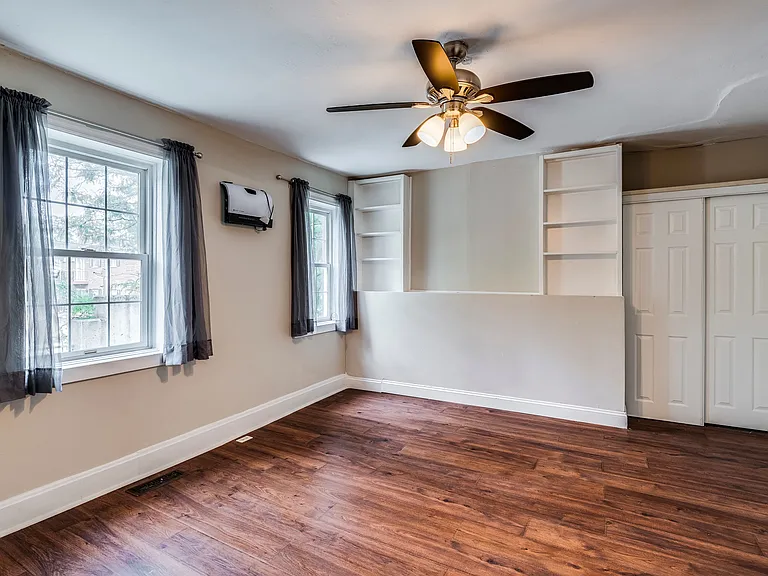 2320 Beechmont Ave #1 — Photo 22