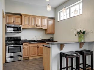 View Pointe Apartments, Saint Paul, MN 55122