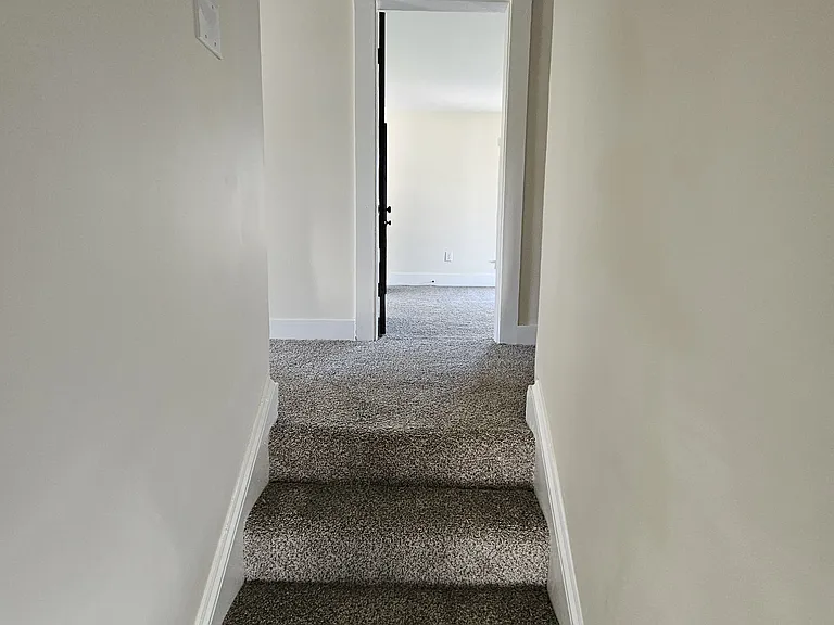 329 Belleaire Ave — Photo 8