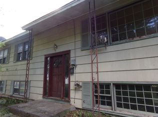 110 Maris Dr, Syracuse, NY 13207