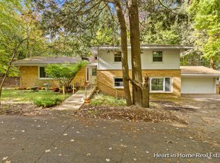 731 Scenic Dr N, Muskegon, MI 49445