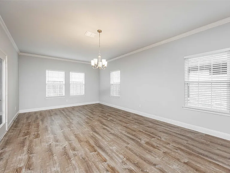 354 Rock Acre Dr — Photo 8