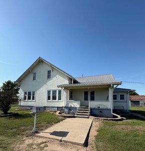 1638 K Rd, Larned, KS, 67550