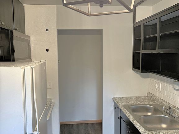 4th image of 1532 Randolph Ave APT 6