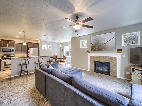 4th image of 19737 Aspen Meadows Dr