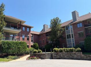 770 Salisbury St #J561, Worcester, MA 01609