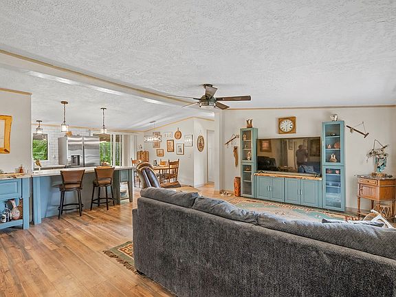 3rd image of 5437 Upper Mill Rd