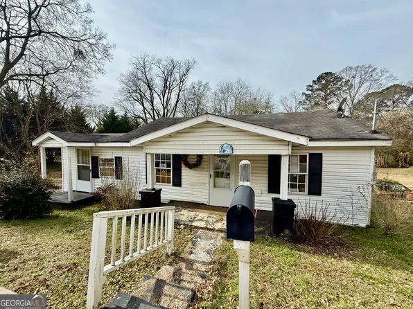 309 Samuel L Johnson Dr, Jackson, GA 30233