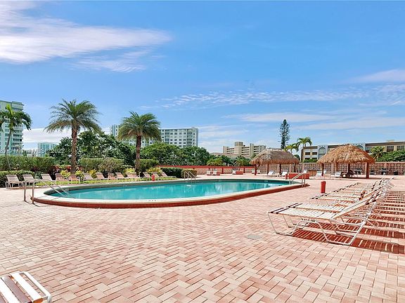 3rd image of 405 N Ocean Blvd APT 620