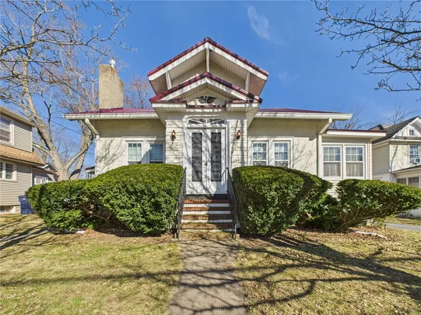 288 Fall St, Seneca Falls, NY 13148