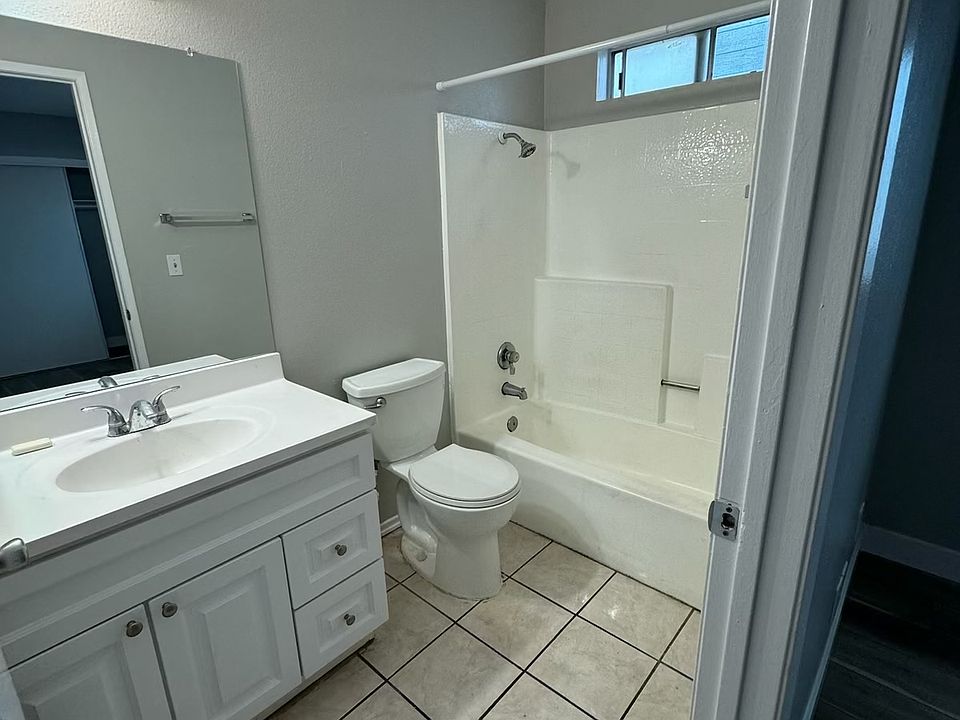Large, full bathroom