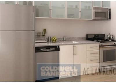 2nd image of 37 Wall St APT 6D