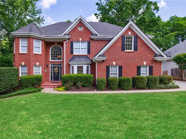 265 Dogwood Walk Ln, Norcross, GA 30071