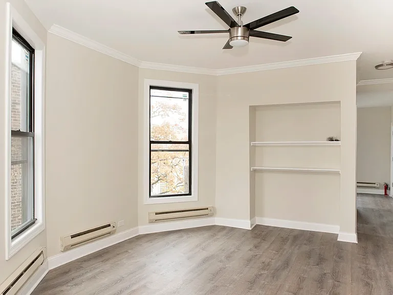 2909 1/2 N Mildred Ave #3F — Photo 7