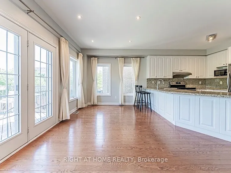 2409 Presquile Dr — Photo 8