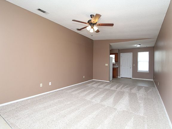 5th image of 430 Bay Pine Villa Dr