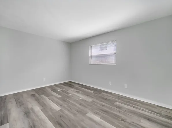 1285 Santa Rosa St #4, Clearwater, FL 33756