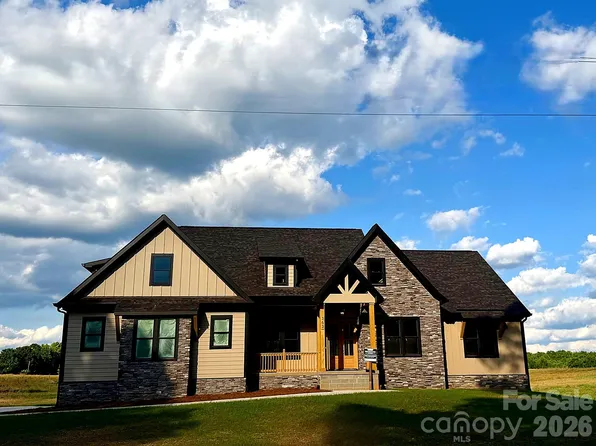 363 New Salem Rd #4, Statesville, NC 28625