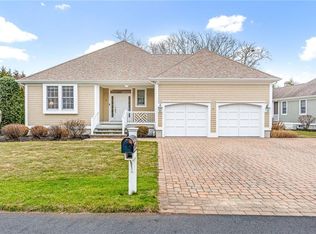 19 Newbury Dr, Westerly, RI 02891