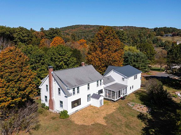 5th image of 52 Farr Road