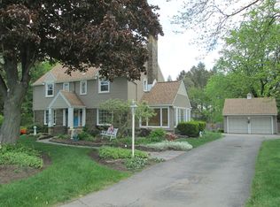 710 Bay Rd, Webster, NY 14580