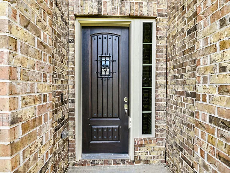 4431 Wyatt Roland Way — Photo 2