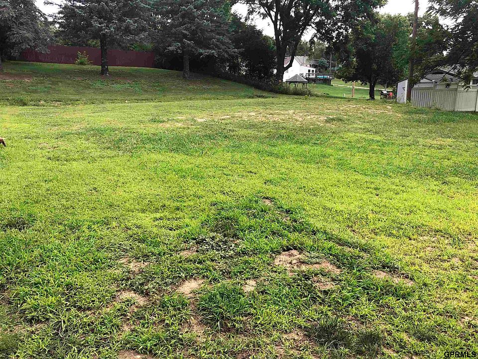 1914 K St, Tekamah, NE 68061 Zillow