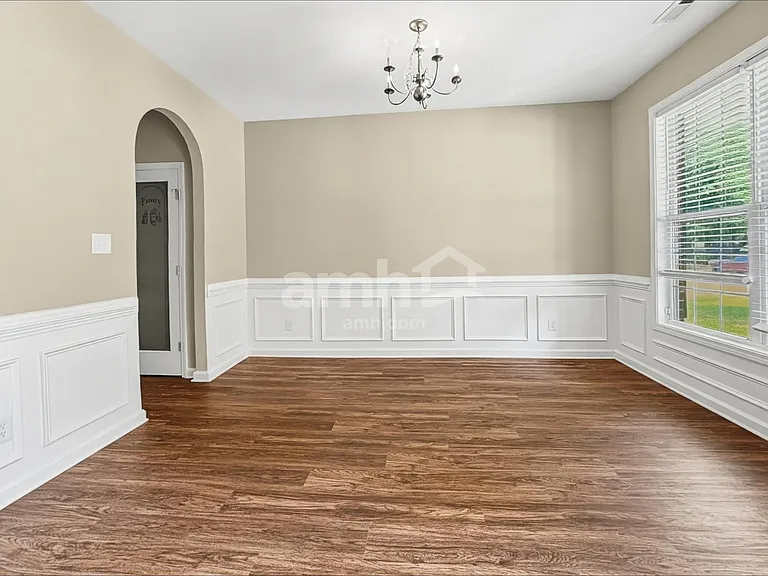 149 Pasadena Rd — Photo 6