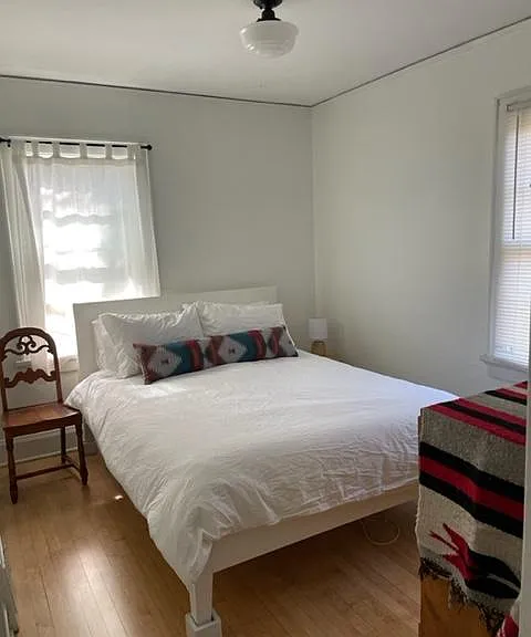 1831 E Marion St #1831 — Photo 8