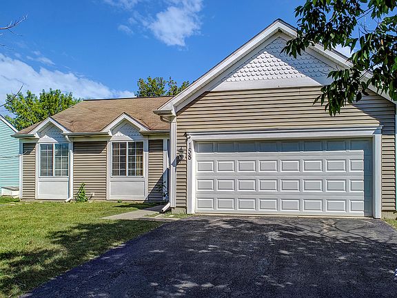 2nd image of 158 Oxford Cir