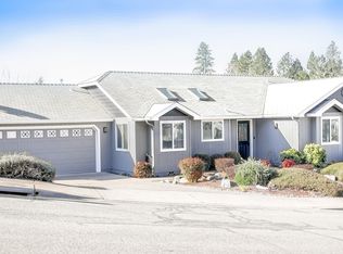 310 SE Independence Dr, Grants Pass, OR 97527