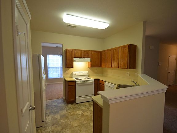 5th image of 15110 Oldcorn Ln