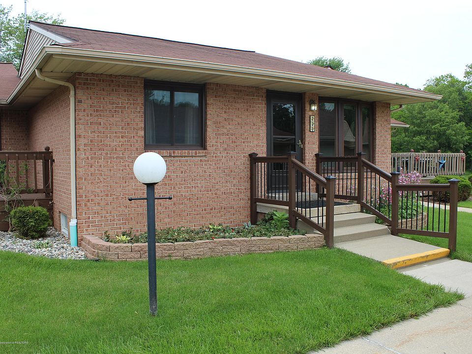 1st image of 238 Bonnie Brook Dr #52
