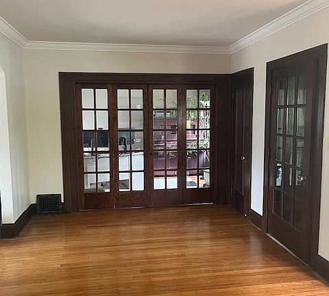 2nd image of 17900 Lakewood Heights Blvd