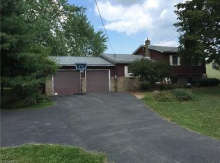 669 Johnson Plank Rd, Cortland, OH 44481