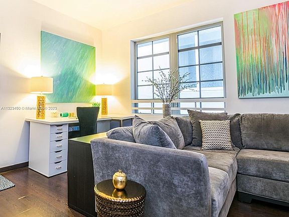 4th image of 435 21st St #223