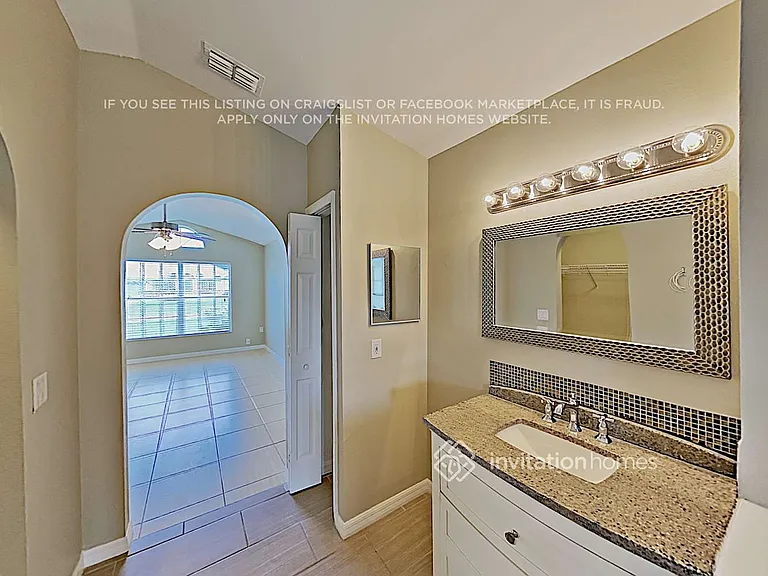 2110 SW Algiers St — Photo 14