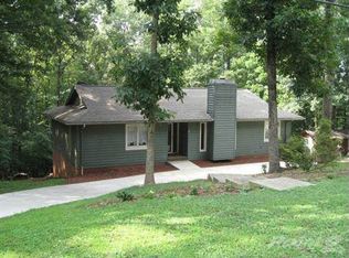 1550 Fairway Dr, Newton, NC 28658