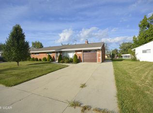 2061 N Metcalf St, Lima, OH 45801