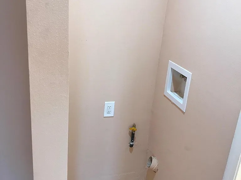 8927 San Gabriel Ave — Photo 5
