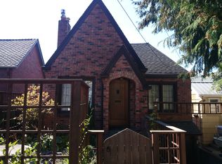 7313 17th Ave NE, Seattle, WA 98115