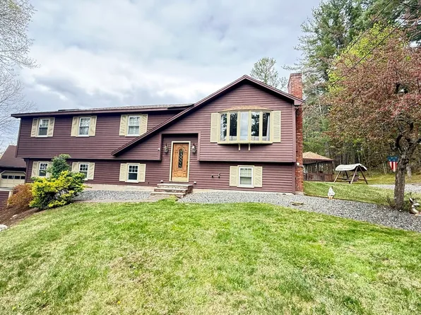 83 Ash St, Spencer, MA 01562