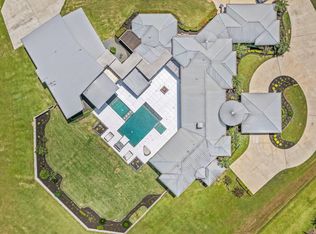 4043 Maranatha Dr, Sugar Land, TX 77479