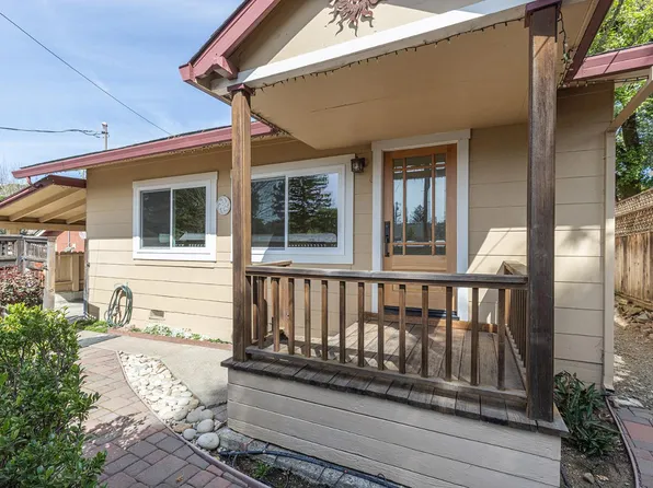 18090 Las Lomas Road, Sonoma, CA 95476