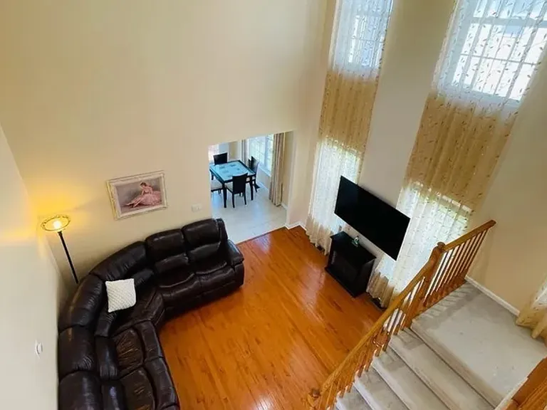 291 Morning Glory Dr — Photo 5