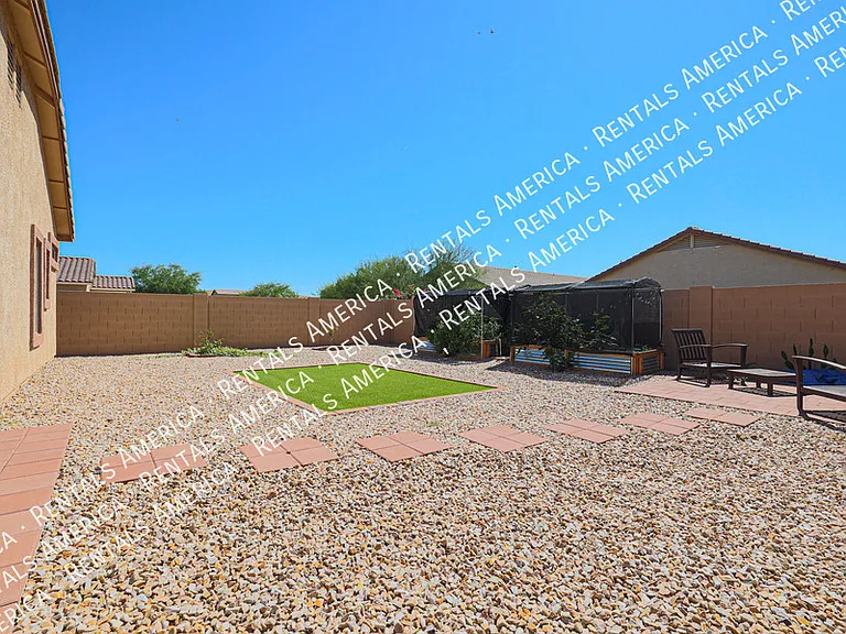201 W Kona Dr — Photo 26
